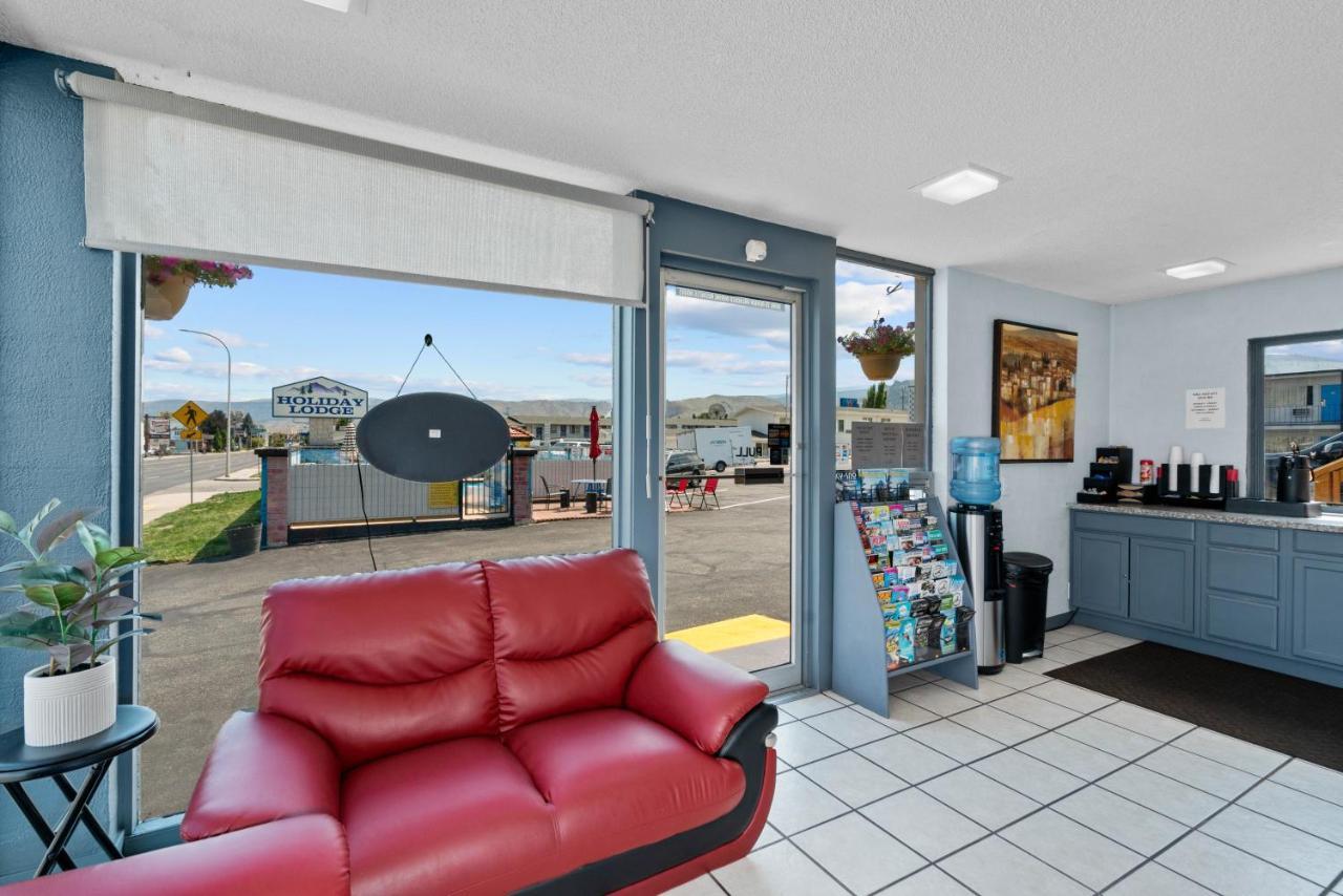 Holiday Lodge Wenatchee Bagian luar foto