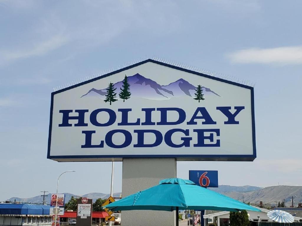 Holiday Lodge Wenatchee Bagian luar foto